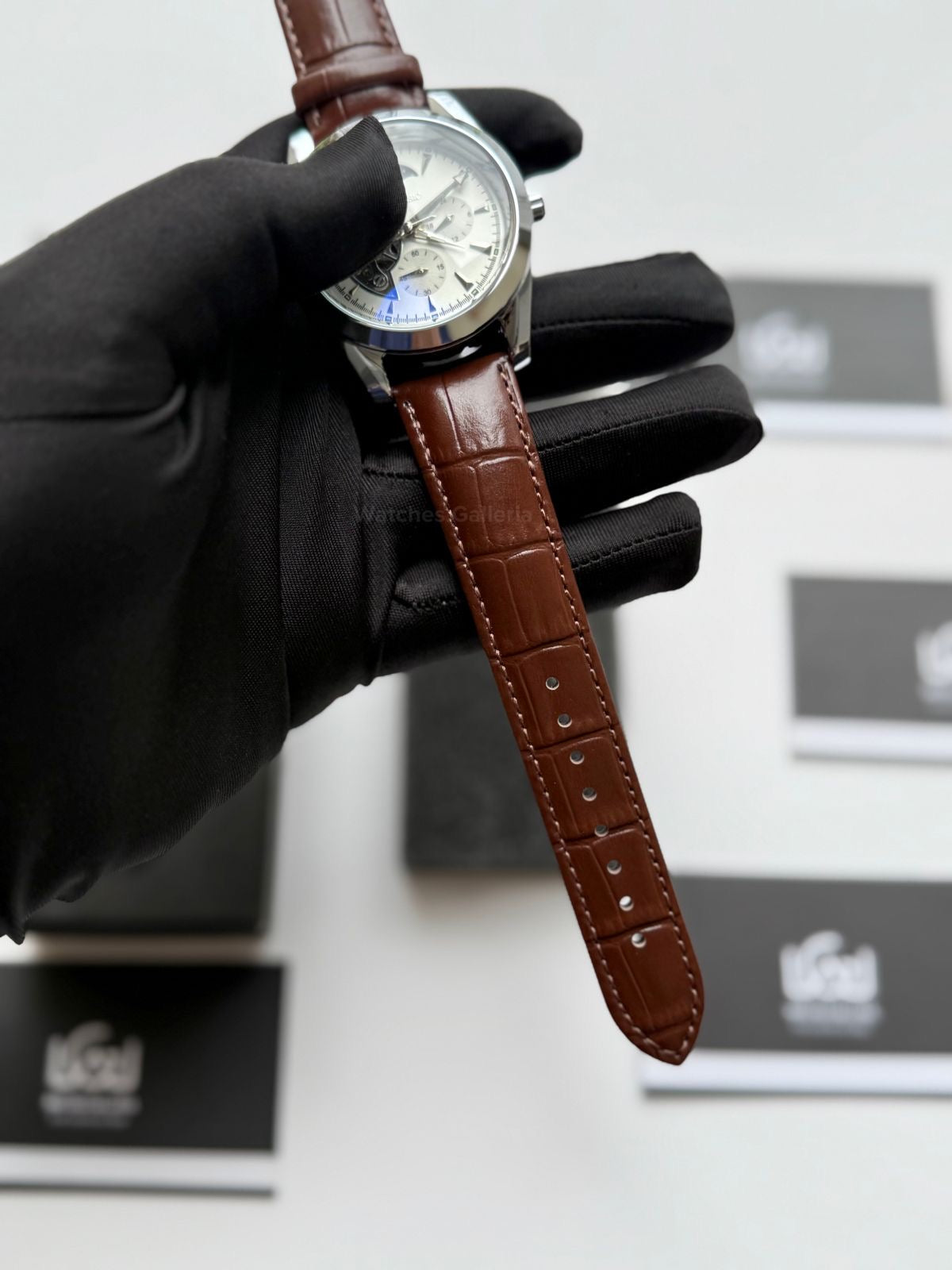 Aokulasic AOKU032 Moonphase Flywheel Automatic Watch 40mm Brown Silver | 21 Jewels Mechanical Watch