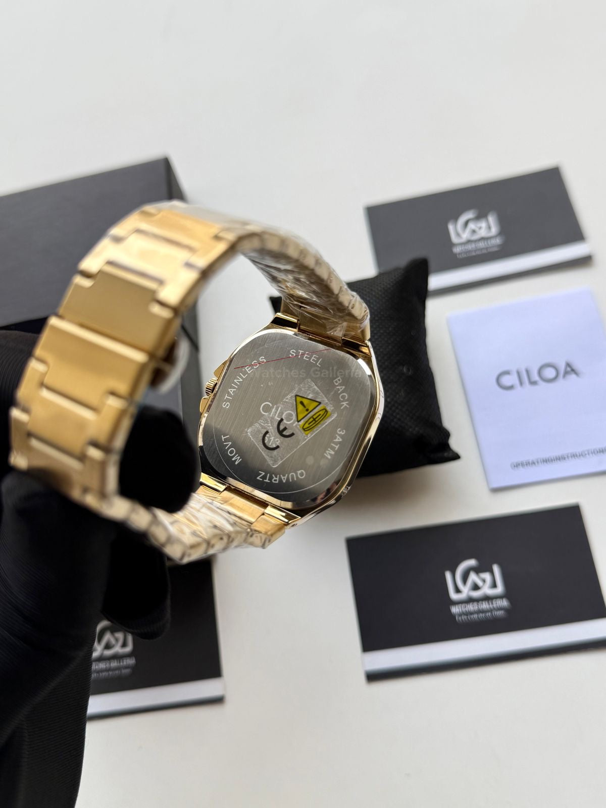 Ciloa Watch 513 Gold Square (Gold) Ciloa Watch in Pakistan